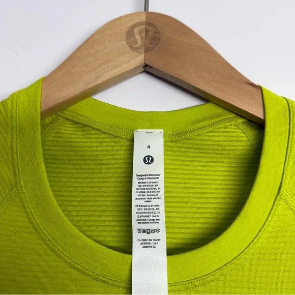 Lululemon Swiftly Tech Short-Sleeve Shirt 2.0 *Hip Length
Lichen Lime Size 4 NWT - Picture 2 of 5